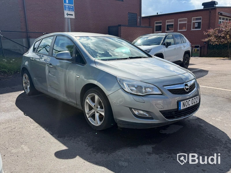 Opel Astra 1.4 Turbo -2010