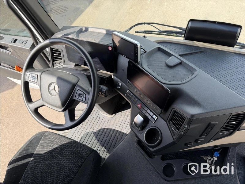 Distributionsbil, Mercedes-Benz ACTROS -2022