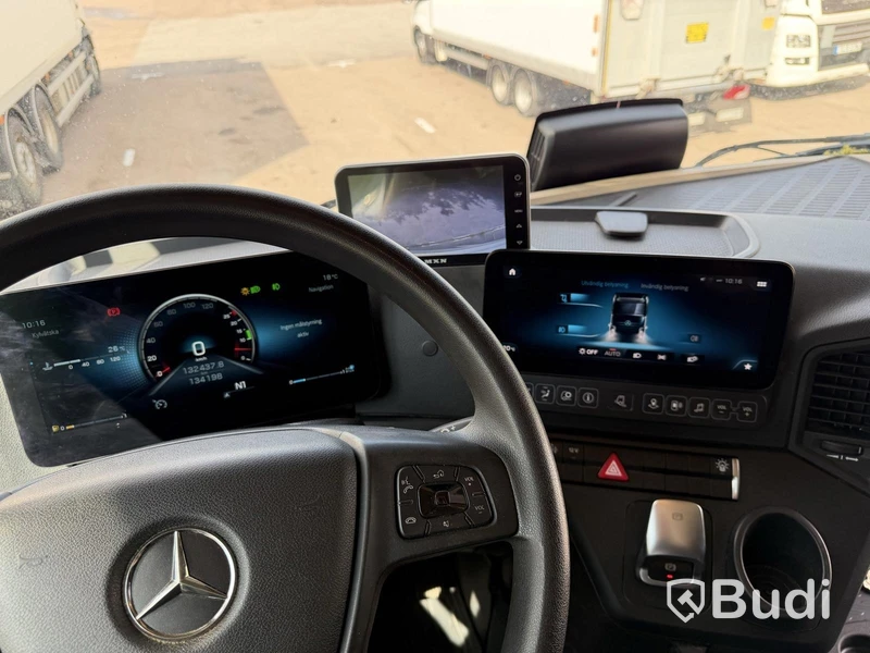 Distributionsbil, Mercedes-Benz ACTROS -2022