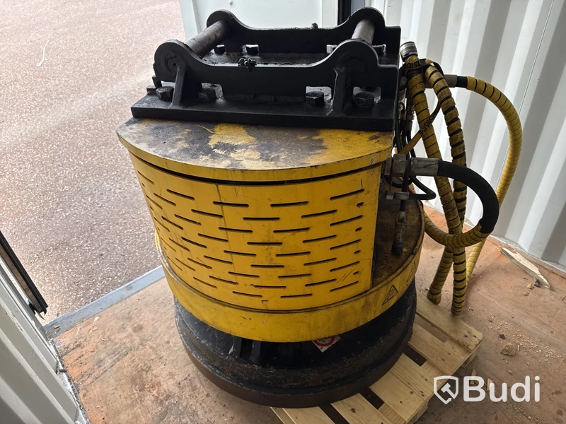 Magnet HM1500F 2017 Container ingår -2021