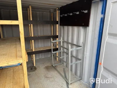 Container ca 8 fot 2015