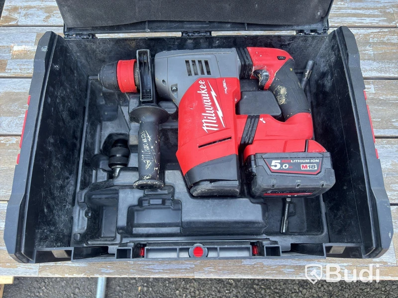 Borrhammare Milwaukee M18 CHPX, med 18 V batteri