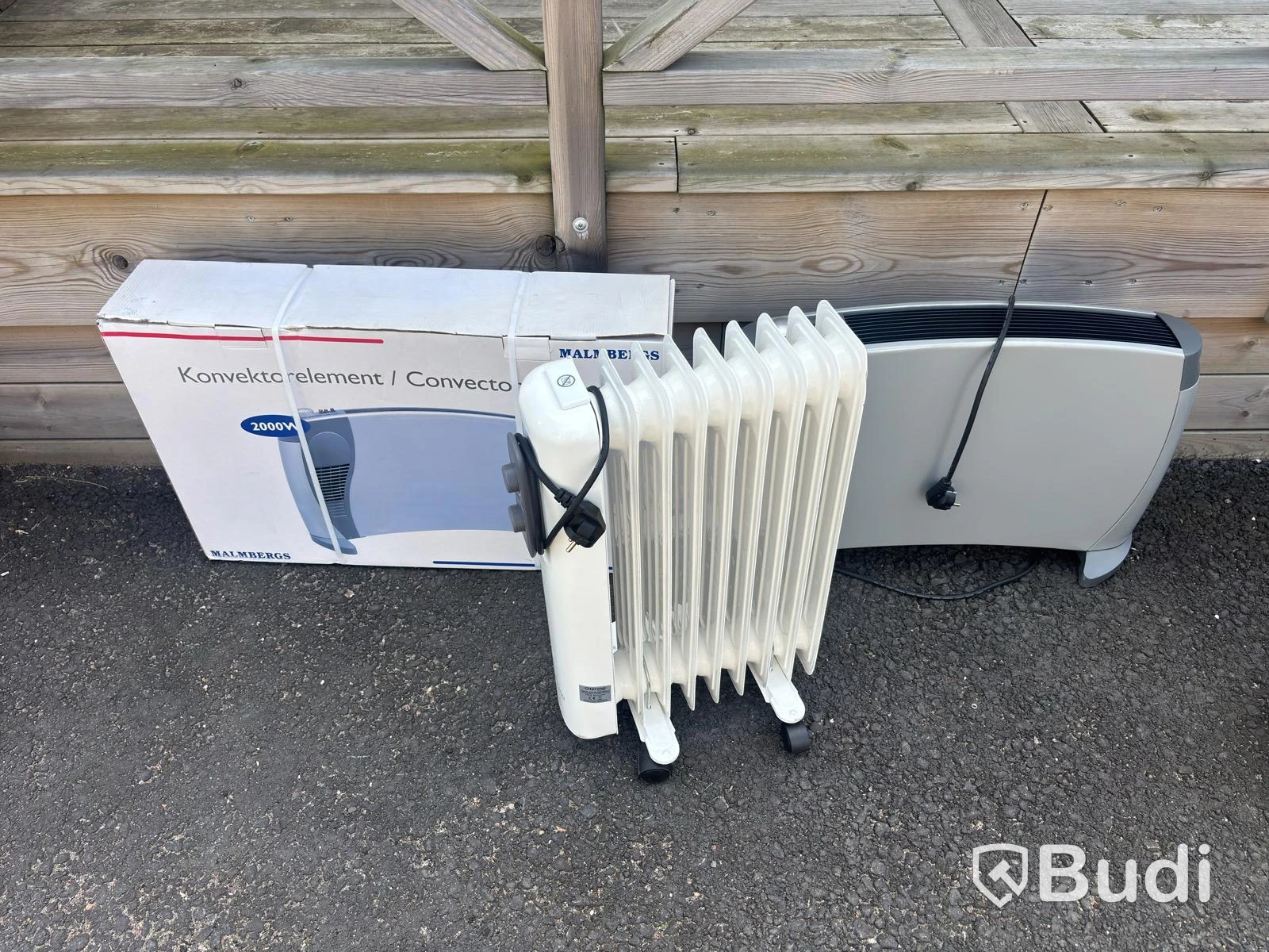 3 heaters, 2000 W
