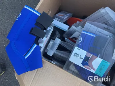 Sportstöd, blandat parti ca. 150 förpackningar.
