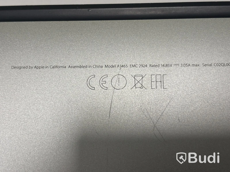 Apple MacBook Air Laptop, A1465, 2014