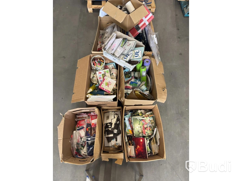 Hobby items, party supplies
