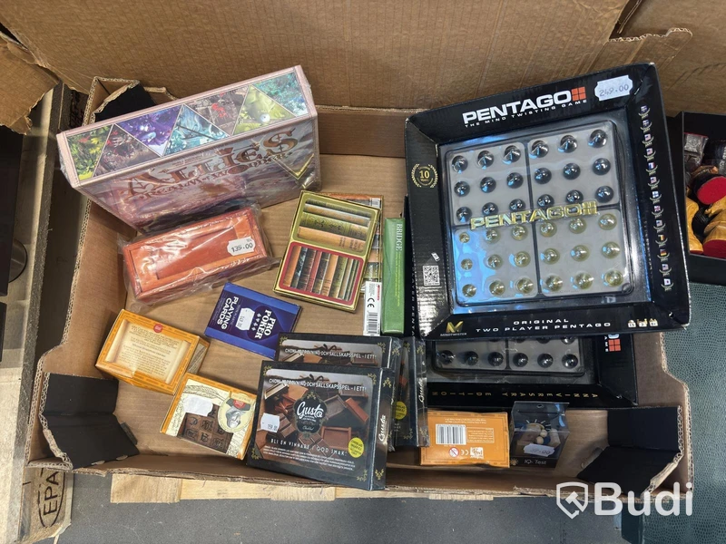 Lot of games, mixed board games and game sets