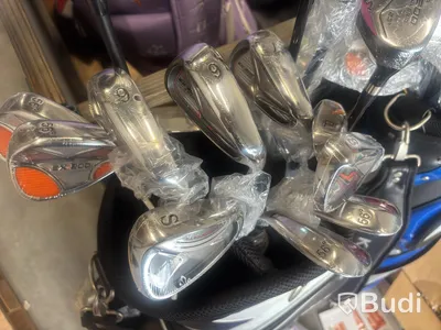 Koala Golf Clubs, Ladies' and Men's, Lot