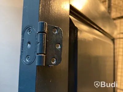 Dörr, blågrön spegeldörr, tre speglar