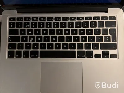 Apple MacBook Pro laptop, 13-inch Retina display
