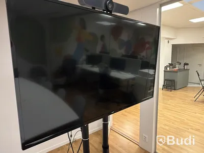 TV, Philips 50 tum på rullstativ ink Logitech Meetup konferenskamera