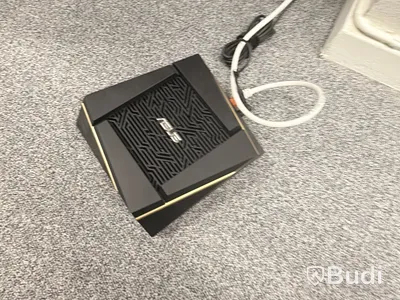 Router, Asus, svart med guldkant