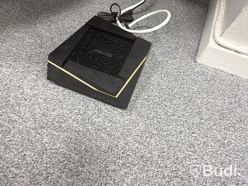 Router, Asus, svart med guldkant