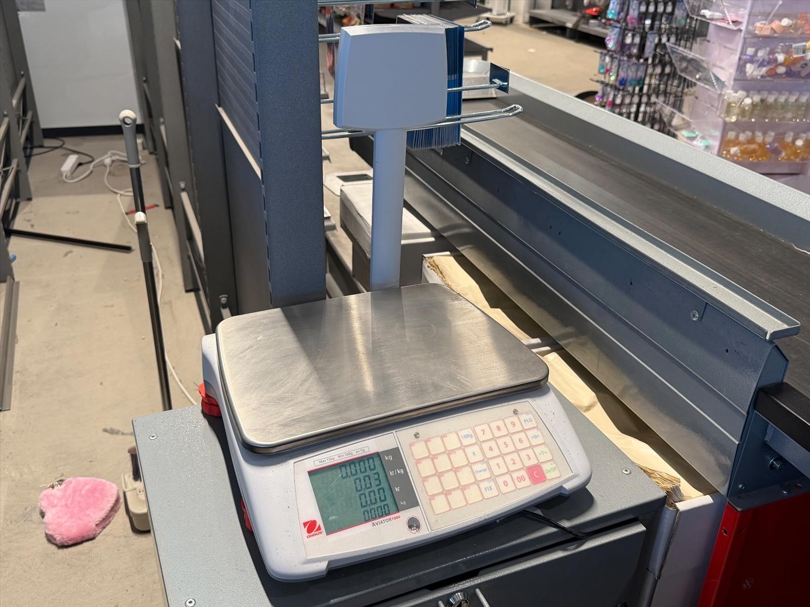 Våg, OHAUS Aviator 7000, butiksmodell