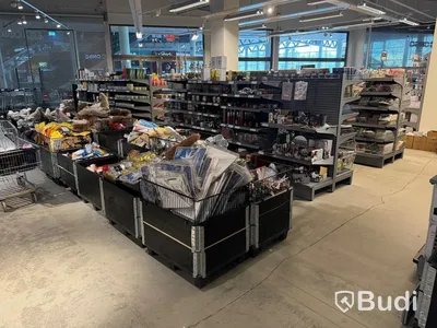 Komplett butiksinredning från ONGO Heron City (2000m²) inkl 4 st kassalinjer och 2 st entrésystem