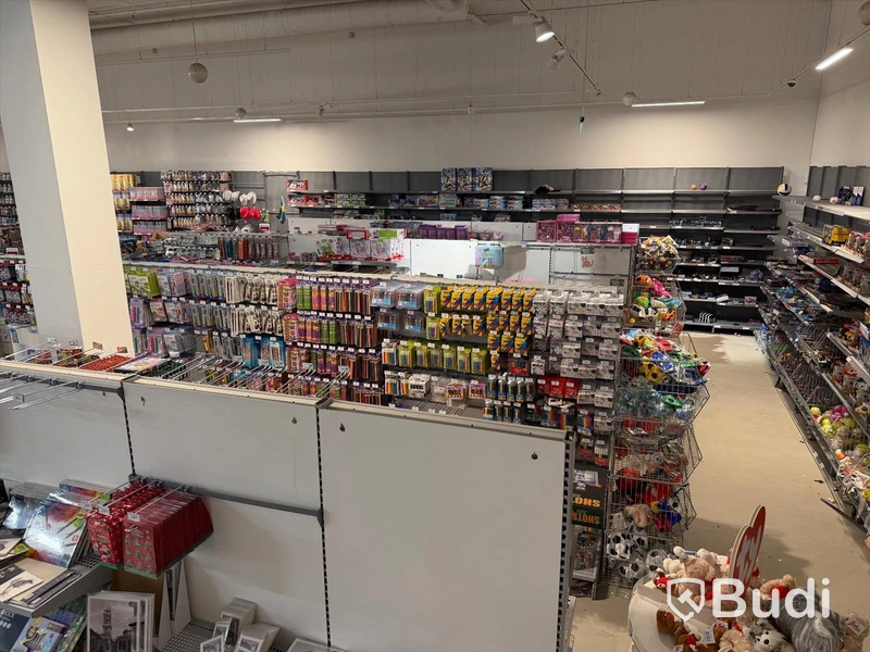 Komplett butiksinredning från ONGO Heron City (2000m²) inkl 4 st kassalinjer och 2 st entrésystem