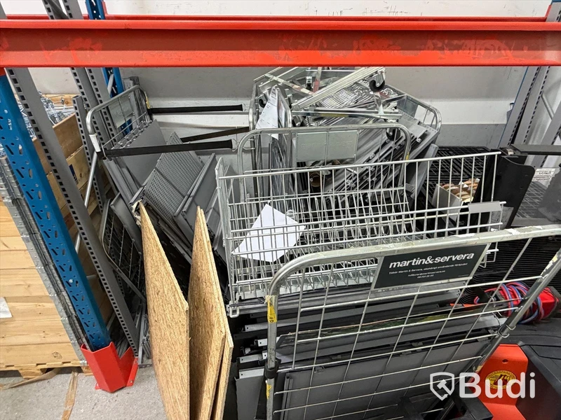 Komplett butiksinredning från ONGO Heron City (2000m²) inkl 4 st kassalinjer och 2 st entrésystem