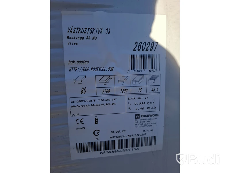 Pall med fasadskivor ROCKWOOL