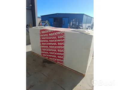 Pall med fasadskivor ROCKWOOL