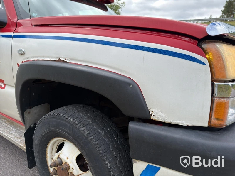 Tow truck Chevrolet Silverado 3500 Extended Cab 6.6 Duramax V8 4WD -2004 | Jerr-Dan