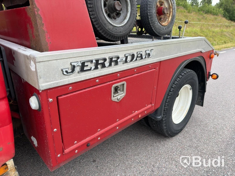 Tow truck Chevrolet Silverado 3500 Extended Cab 6.6 Duramax V8 4WD -2004 | Jerr-Dan