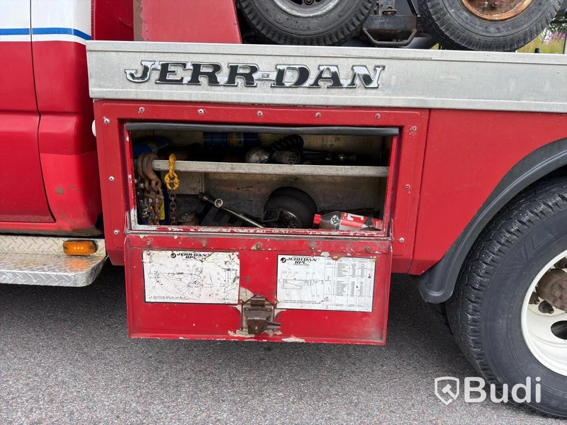 Tow truck Chevrolet Silverado 3500 Extended Cab 6.6 Duramax V8 4WD -2004 | Jerr-Dan