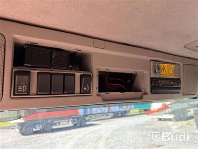 Recovery Truck Volvo FM9 4x2 -2003 | Bro BB88 | Manual | Diesel