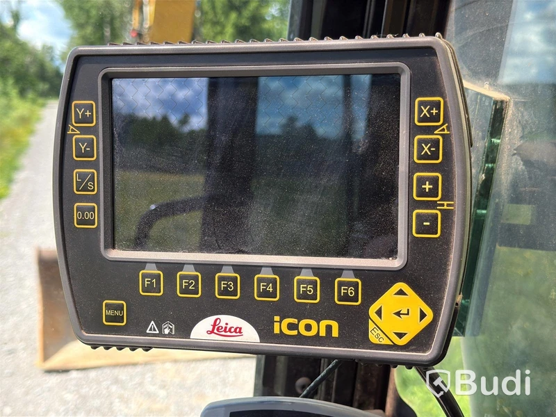 Bandgrävare Cat 324EL | 3 st redskap | 2012
