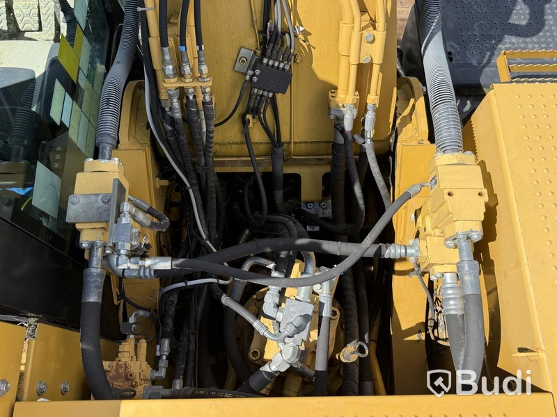 Bandgrävare Cat 324EL | 3 st redskap | 2012