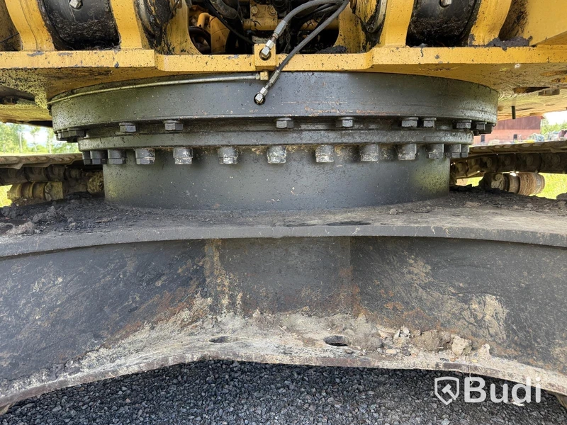 Bandgrävare Cat 324EL | 3 st redskap | 2012
