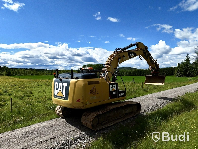 Bandgrävare Cat 324EL | 3 st redskap | 2012