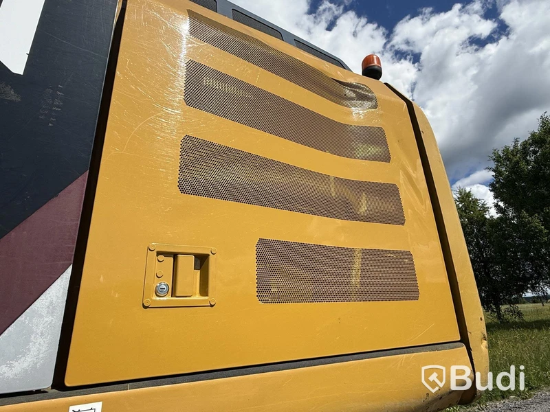 Bandgrävare Cat 324EL | 3 st redskap | 2012