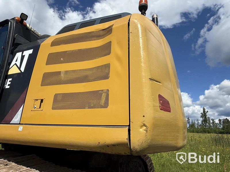 Bandgrävare Cat 324EL | 3 st redskap | 2012