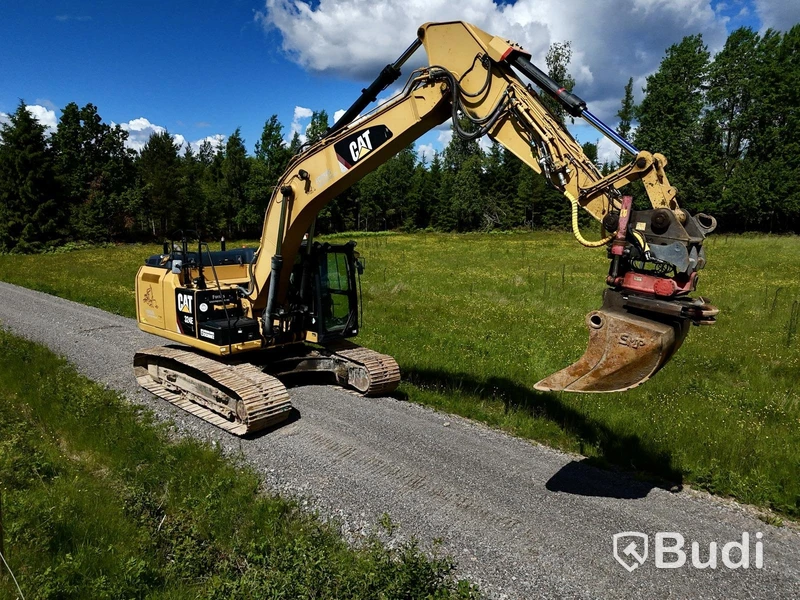Bandgrävare Cat 324EL | 3 st redskap | 2012
