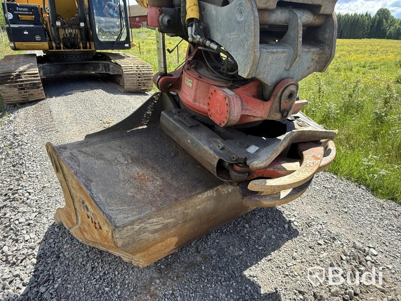 Bandgrävare Cat 324EL | 3 st redskap | 2012