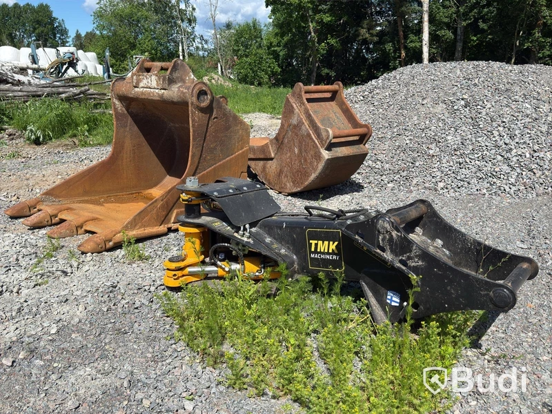 Bandgrävare Cat 324EL | 3 st redskap | 2012