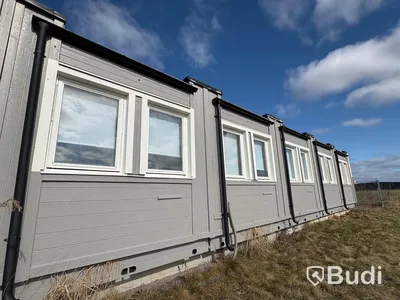 Bodetablering med 5 bodar, 135 m2, med kök, kontor, toalett och luftvärmepump/AC