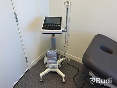 EKG-apparat med ställning, iMAC 120s -2024
