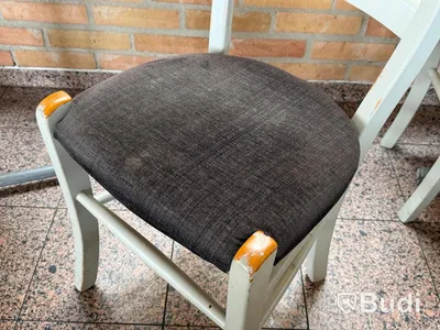 Restaurangmöbler, 22 stolar, 10 bord