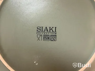 Parti serveringsporslin, bl.a. Siaki och IKEA