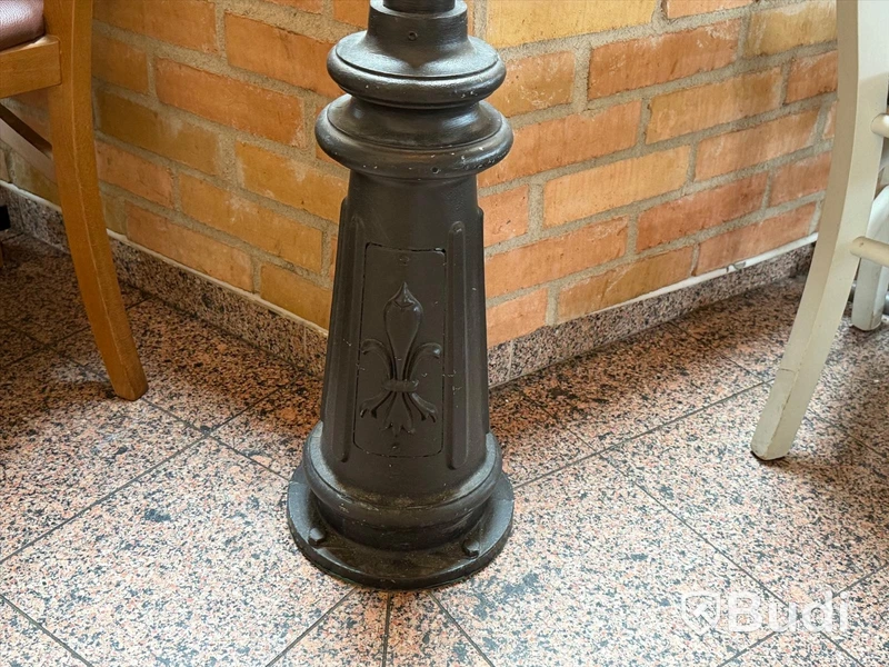 Lampa i pelarmodell 6 st samt 8 st vägglampor