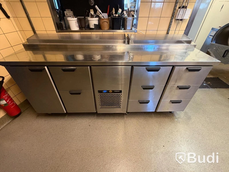 Refrigerated counter, Porkka COLD LINE 2060 MM