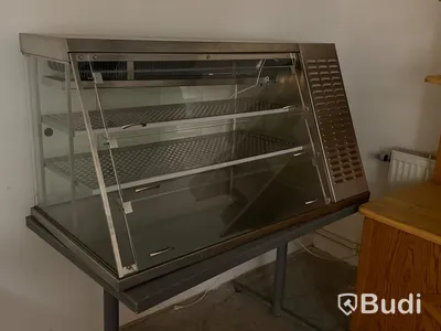 Refrigerated display case, Ohio Flip-Flop
