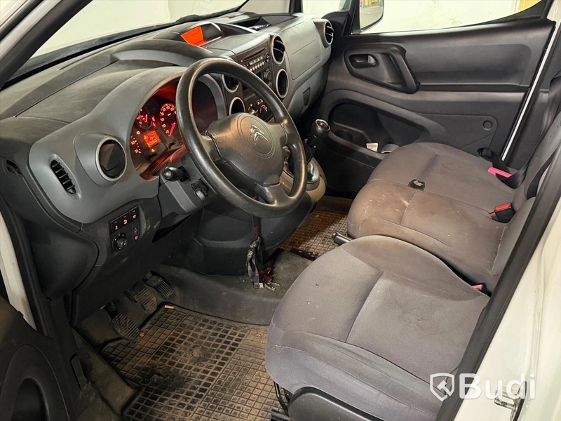 Citroën Berlingo Van 1.6 HDiF 8v Manuell, 90hk, 9500 mil - 2014