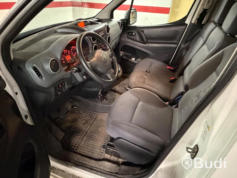 Citroën Berlingo Van 1.6 HDiF 8v Manuell, 90hk, 9500 mil - 2014