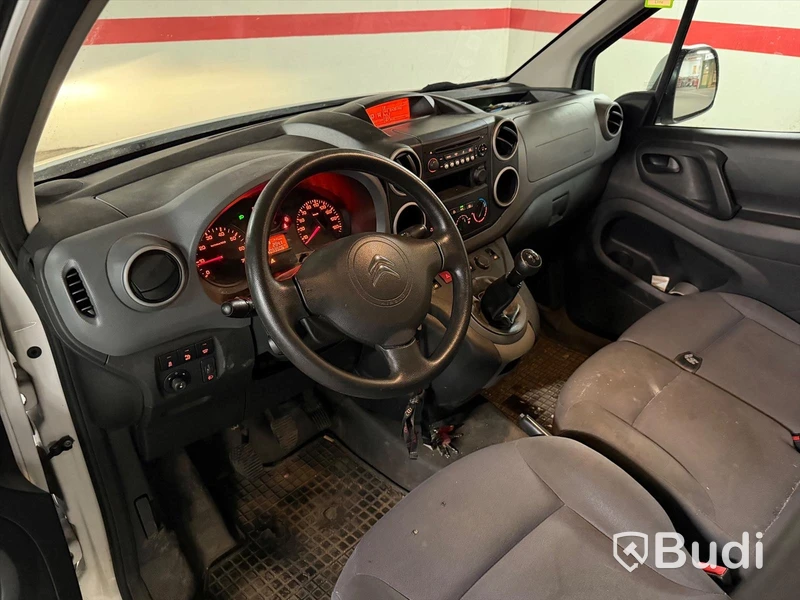 Citroën Berlingo Van 1.6 HDiF 8v Manuell, 90hk, 9500 mil - 2014