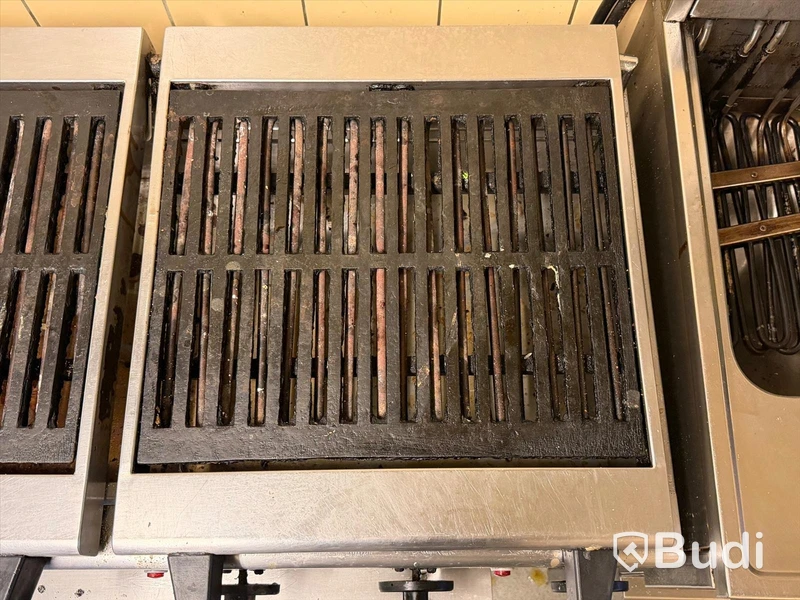 Electric grill, North, 94×55 cm