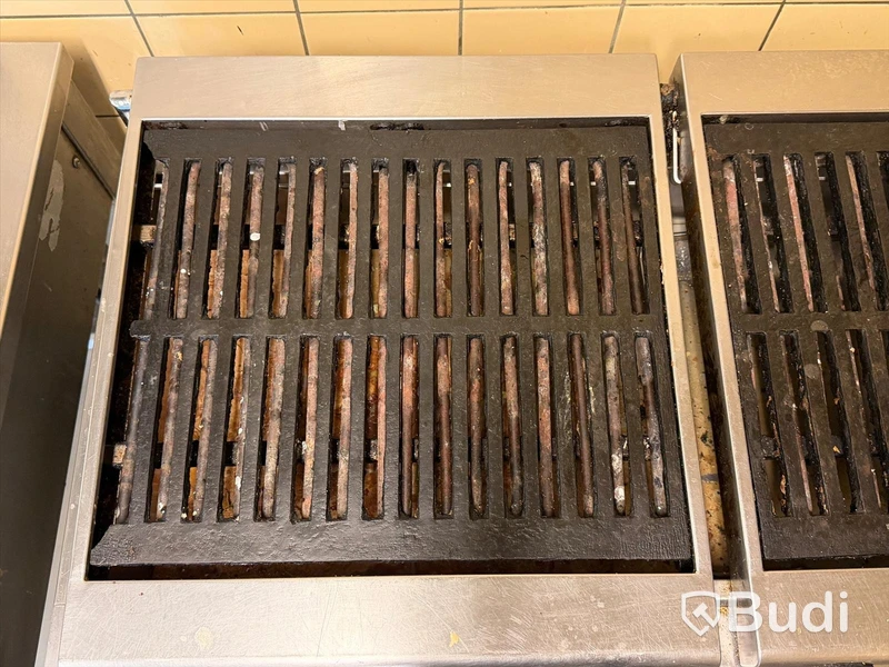 Electric grill, North, 94×55 cm