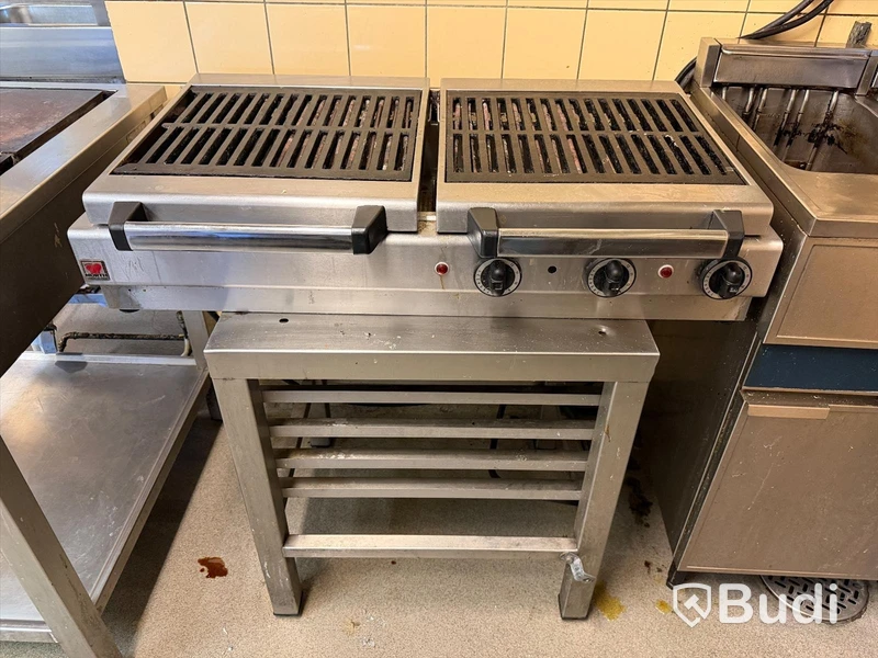 Electric grill, North, 94×55 cm