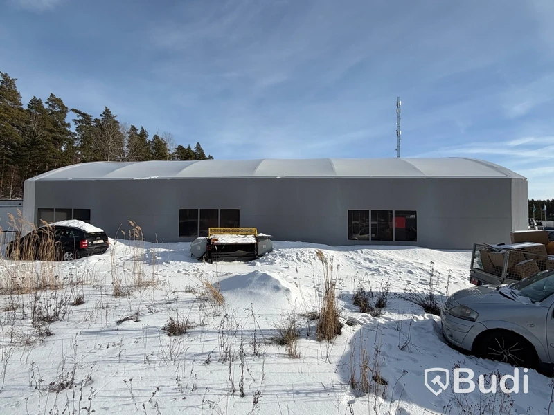 Tälthall 480m² med port och 2 kontor i kopplad byggbod